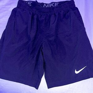 Black Men’s Medium Nike Dri-Fit Shorts
